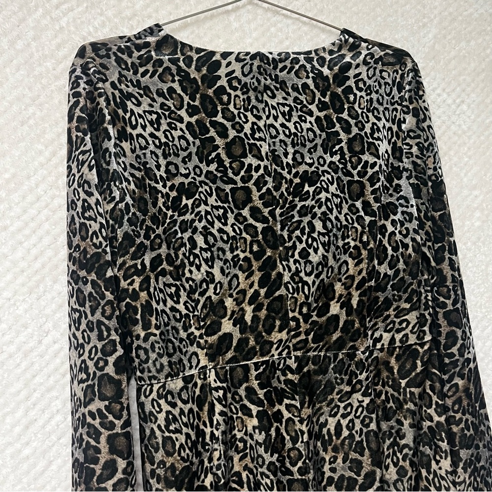 Love Riche Mini Dress Womens Leopard Print Bodycon Twisted Knot Large V Neck NWT - Picture 14 of 15